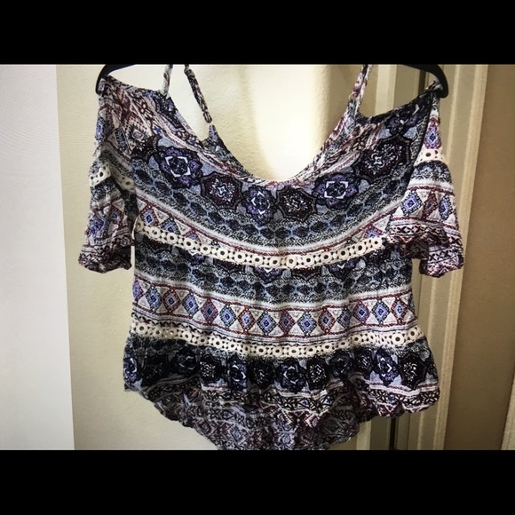 Boho off the shoulder top - Picture 2 of 3